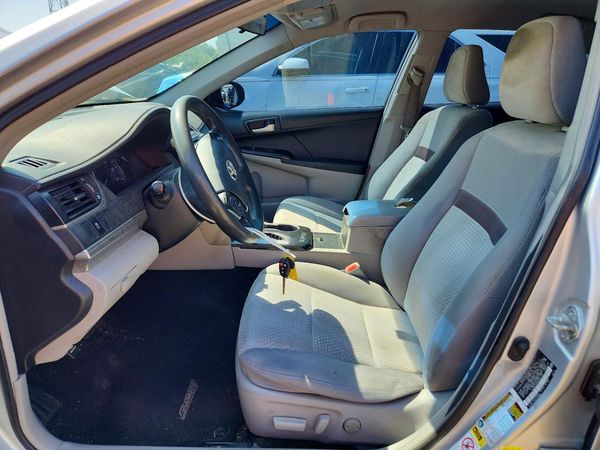 2012 TOYOTA CAMRY