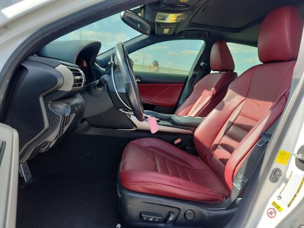 2016 LEXUS IS