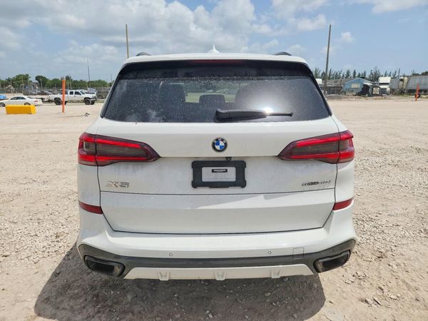 2023 BMW X5 sDrive40i