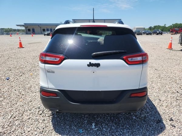 2018 JEEP CHEROKEE LATITUDE FWD