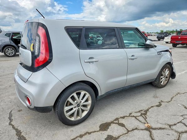 2017 KIA SOUL Plus
