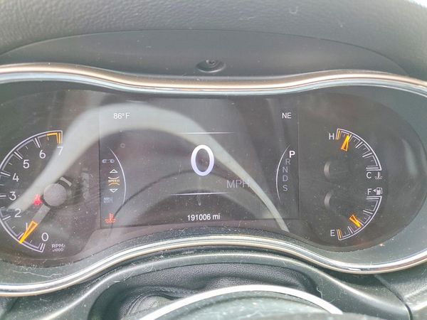 2015 JEEP GRAND CHEROKEE LAREDO 4X4