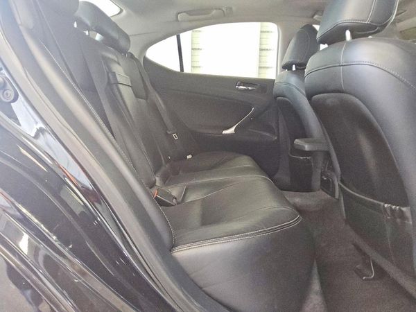 2012 LEXUS IS 250C