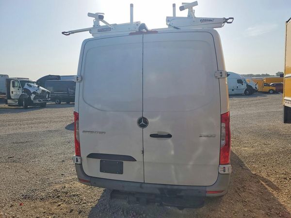 2021 MERCEDES-BENZ SPRINTER 907 (VS30)