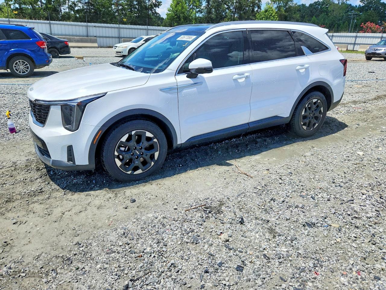 2025 KIA SORENTO S