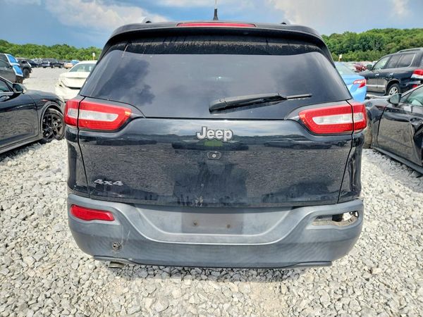 2016 JEEP CHEROKEE LATITUDE 4X4