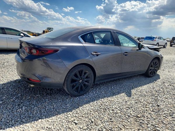 2025 MAZDA 3