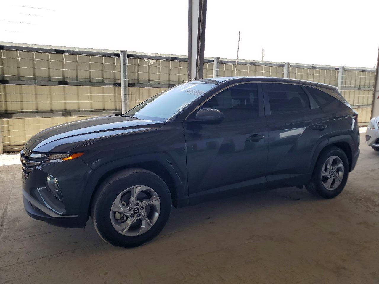 2023 HYUNDAI TUCSON SE