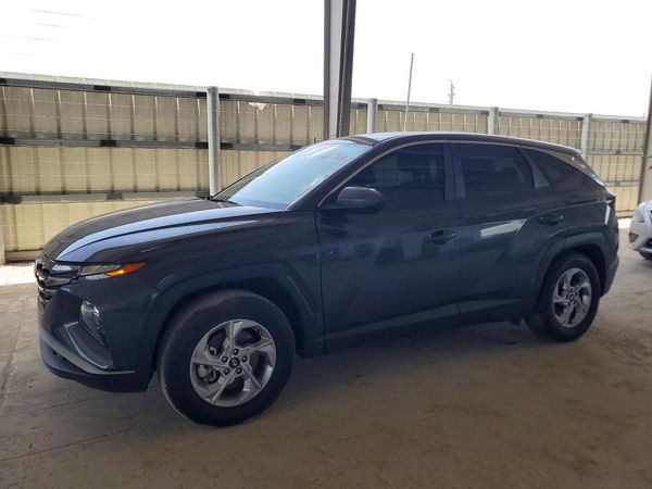 2023 HYUNDAI TUCSON SE
