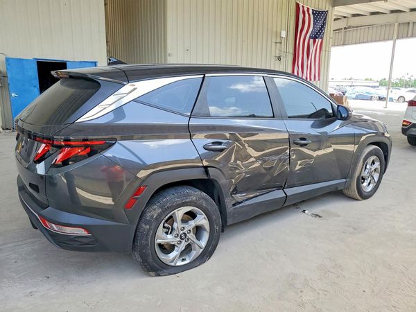 2023 HYUNDAI TUCSON SE