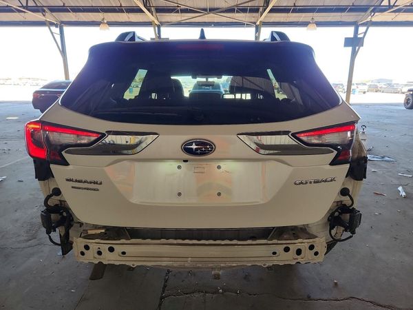 2020 SUBARU OUTBACK Limited
