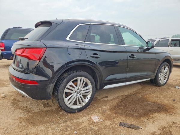 2018 AUDI Q5 quattro Premium Plus