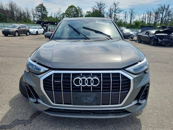 2021 AUDI Q3