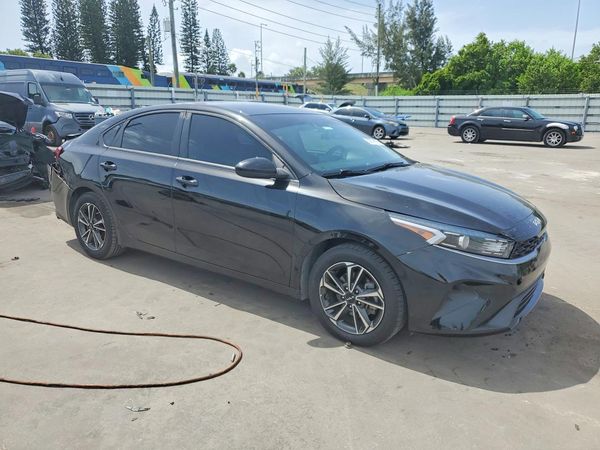 2022 KIA FORTE