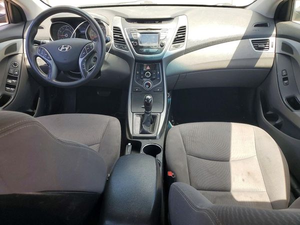2014 HYUNDAI ELANTRA GLS (Middle)