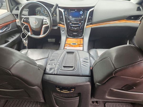 2021 CADILLAC ESCALADE ESV Luxury
