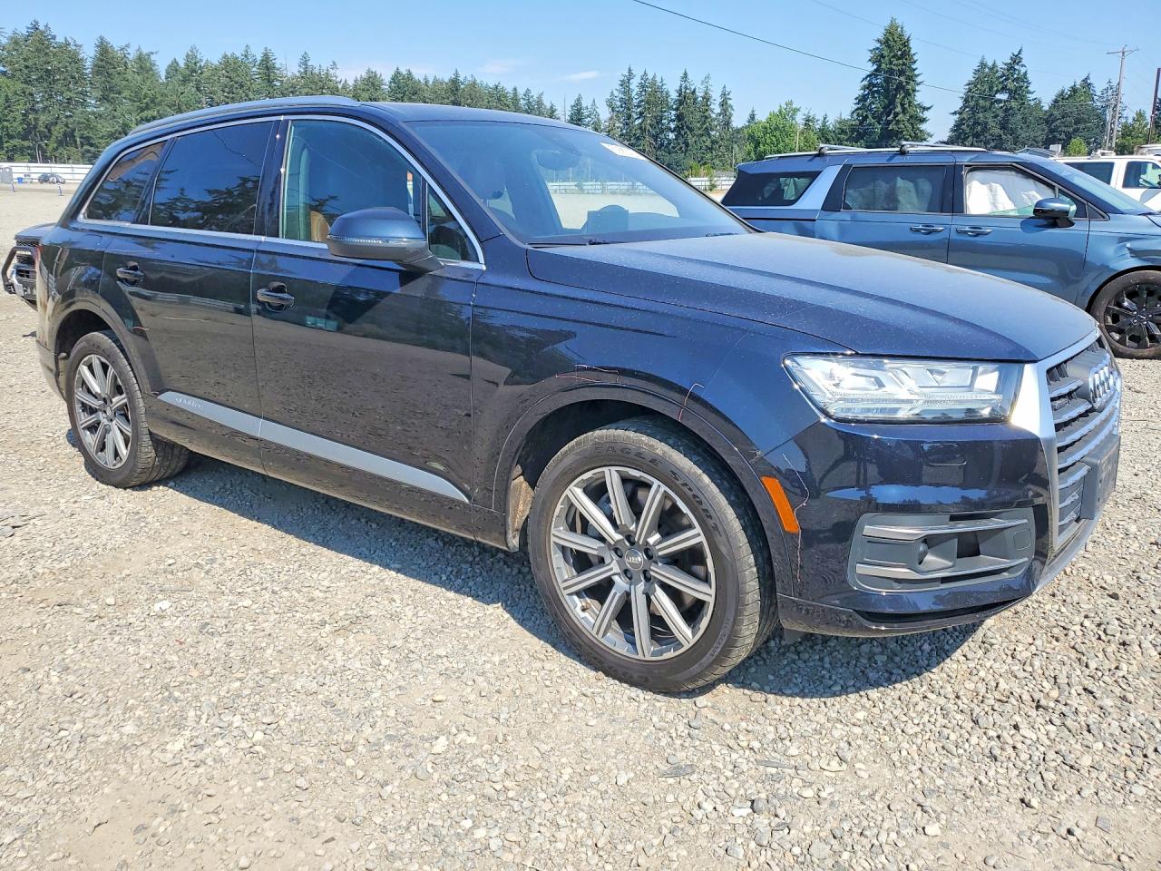 2018 AUDI Q7 quattro Premium Plus
