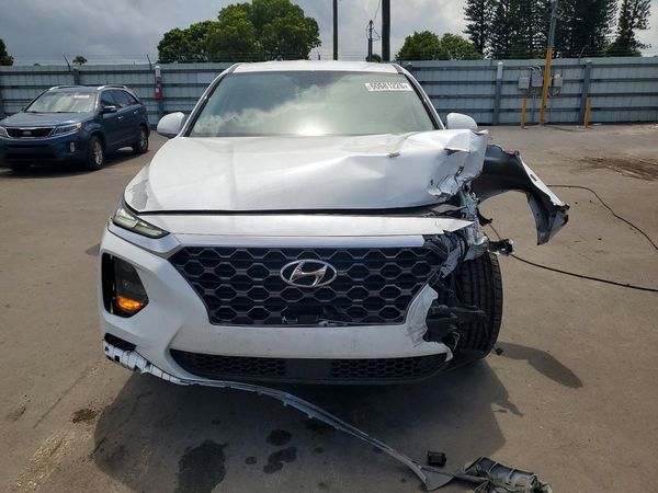 2020 HYUNDAI SANTA FE SE