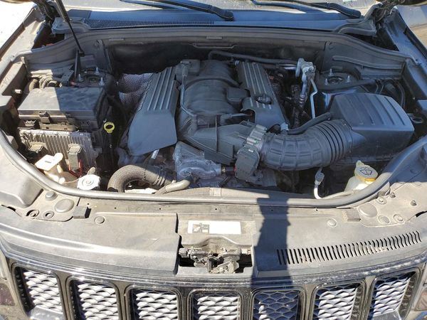 2017 JEEP GRAND CHEROKEE SRT