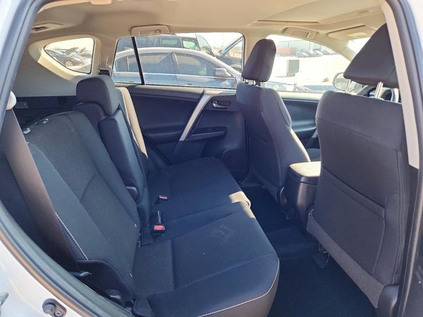 2018 TOYOTA RAV4 Adventure/XLE