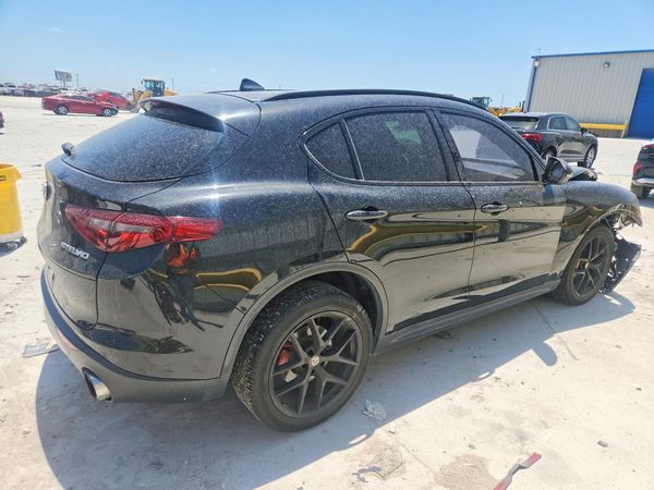 2018 ALFA ROMEO STELVIO TI AWD