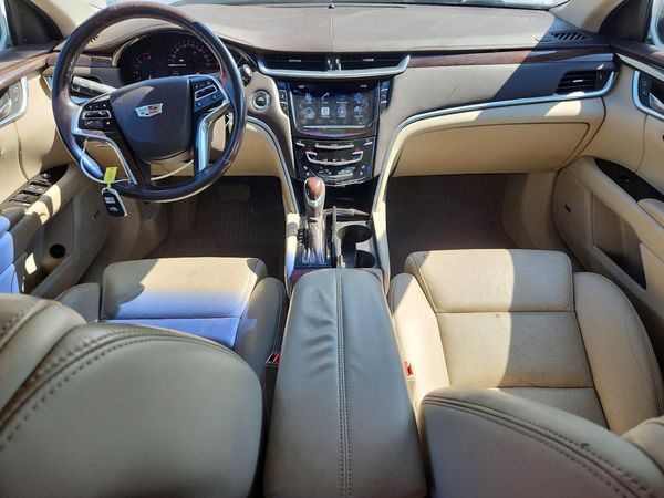 2016 CADILLAC XTS Luxury