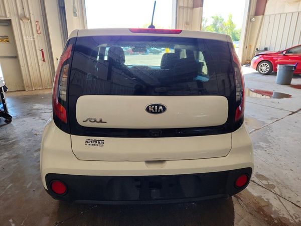 2019 KIA SOUL Base