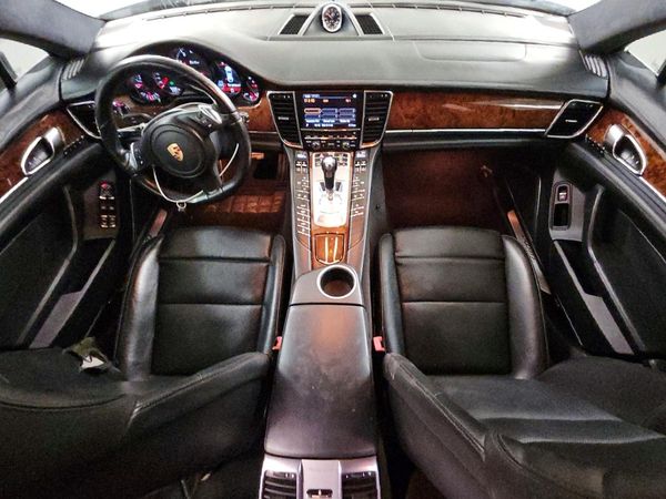 2014 PORSCHE PANAMERA