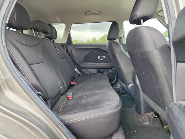 2015 KIA SOUL GL(Middle-low grade)