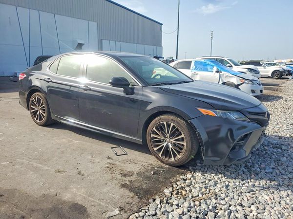 2018 TOYOTA CAMRY LE/SE/XLE/XSE