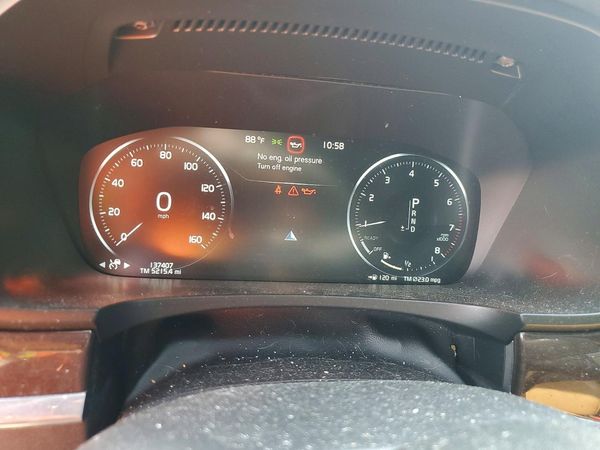 2017 VOLVO S90 Momentum