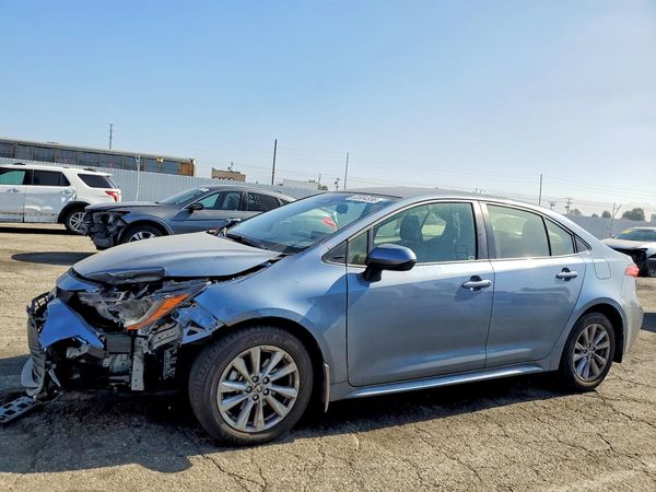 2026 TOYOTA COROLLA