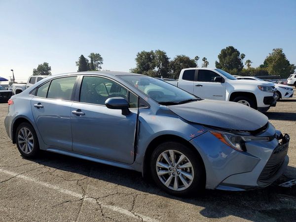 2026 TOYOTA COROLLA