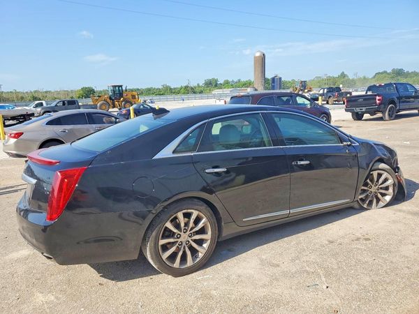 2015 CADILLAC XTS