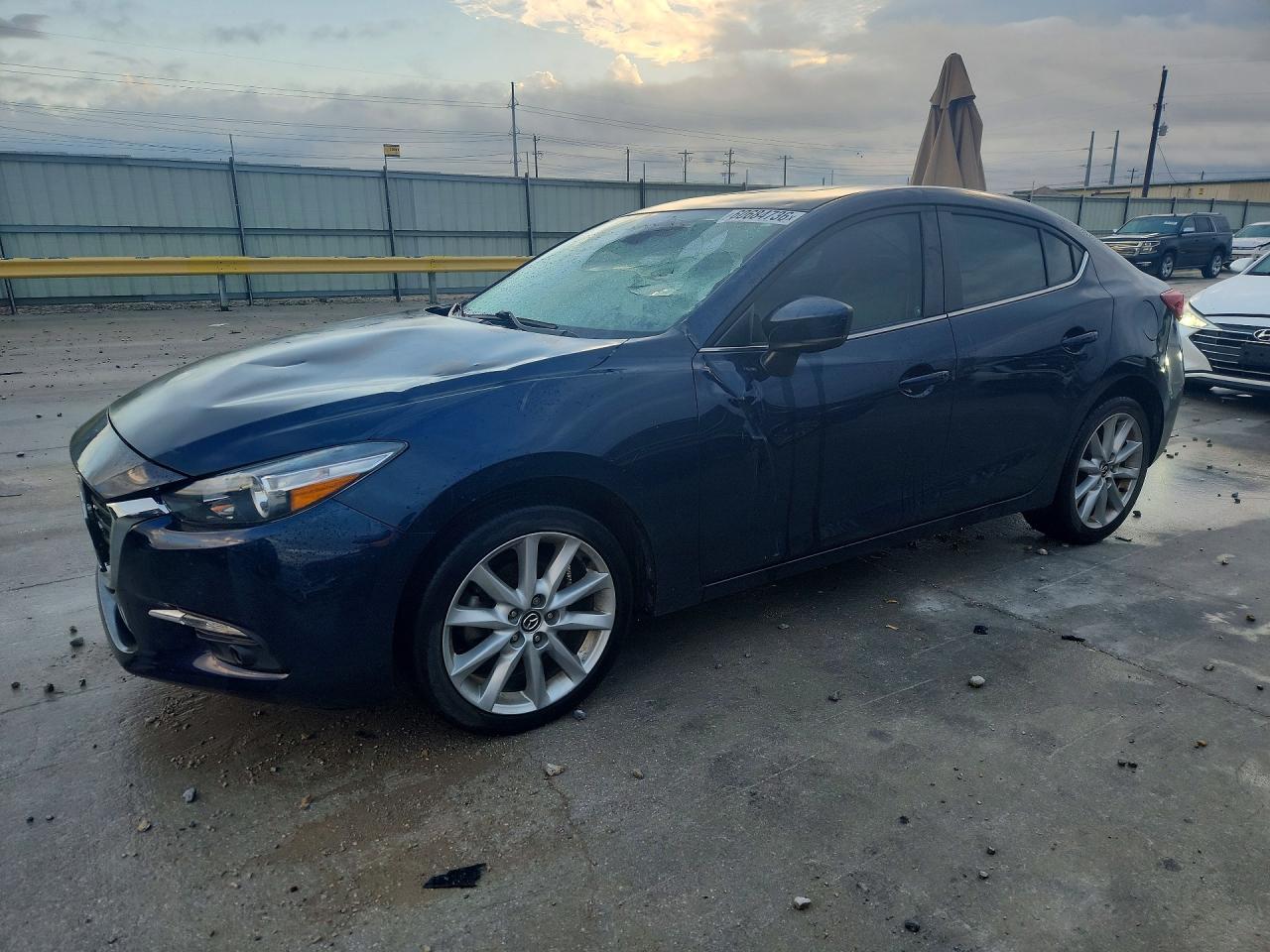 2017 MAZDA 3 Grand Touring