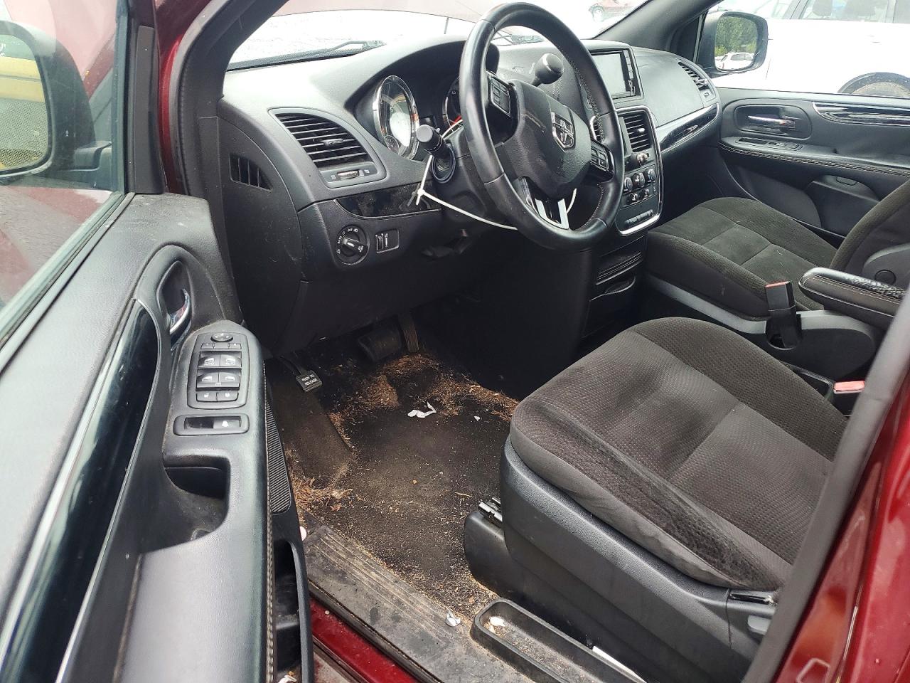 2018 DODGE GRAND CARAVAN SE
