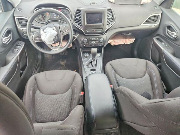 2019 JEEP CHEROKEE LATITUDE 4X4