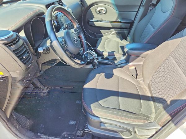 2016 KIA SOUL Exclaim
