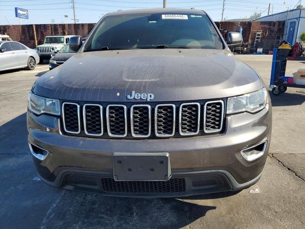 2021 JEEP GRAND CHEROKEE Laredo