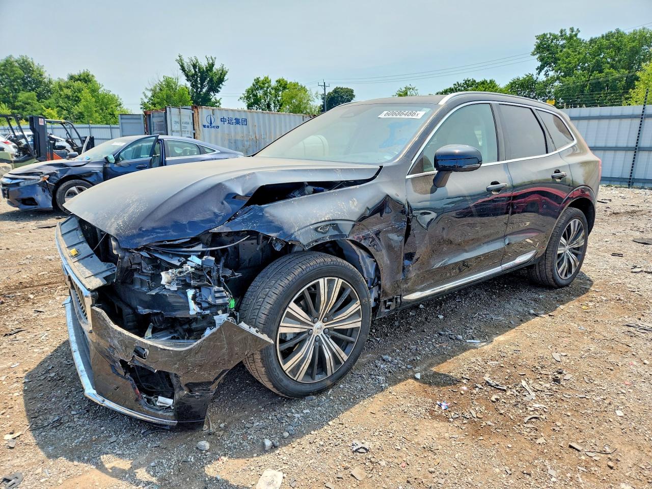 2023 VOLVO XC60 Plus Bright