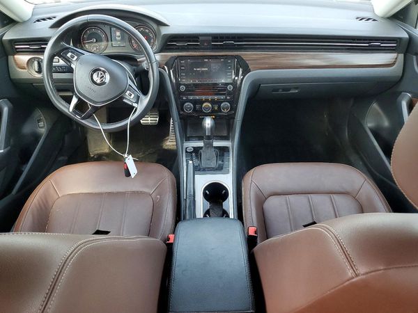 2022 VOLKSWAGEN PASSAT Limited Edition