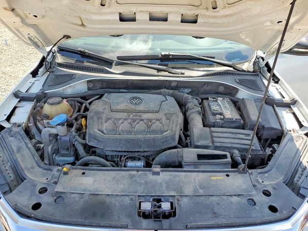 2022 VOLKSWAGEN PASSAT Limited Edition