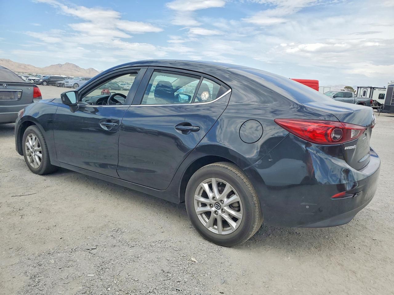 2016 MAZDA 3 Sport/GX