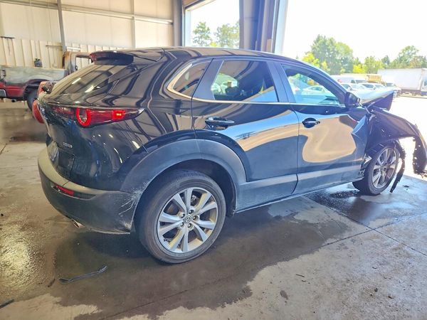 2022 MAZDA CX-30 Select Package