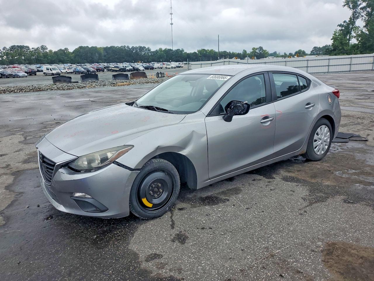 2016 MAZDA 3 SV/Base