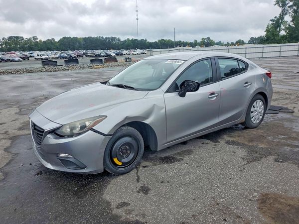 2016 MAZDA 3 SV/Base