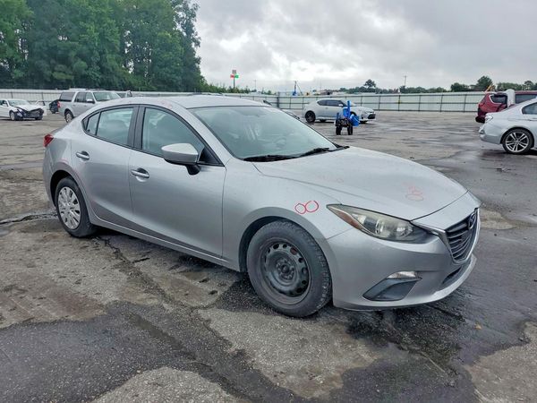 2016 MAZDA 3 SV/Base