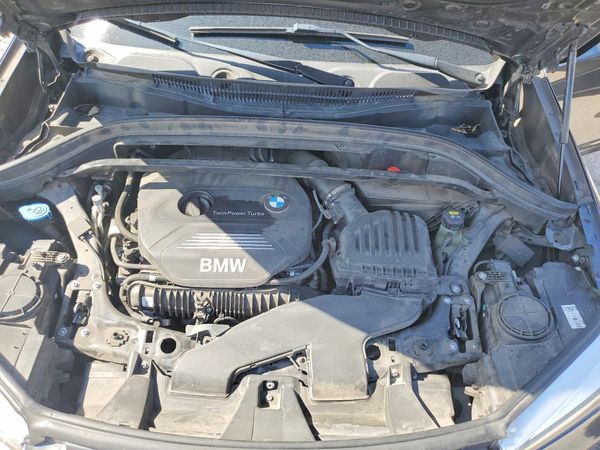 2018 BMW X1 sDrive28i — Engine bay