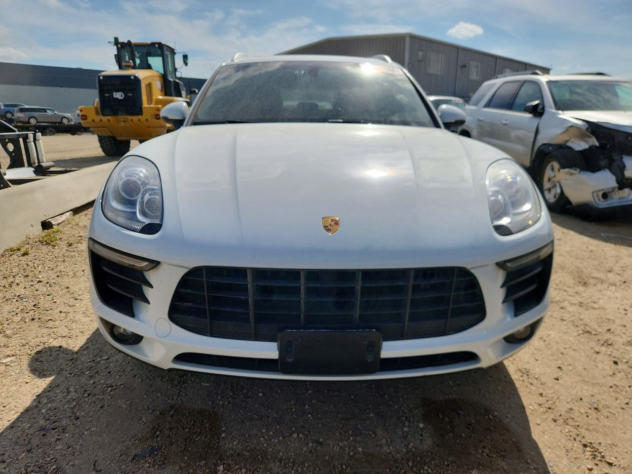 2015 PORSCHE MACAN