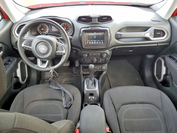 2019 JEEP RENEGADE LATITUDE 4X2